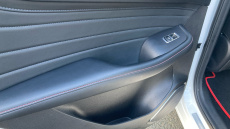 MG HS 1.5 T-GDI Trophy 5dr DCT Petrol Hatchback